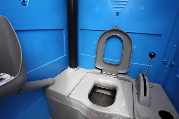 Best High-end porta potty rental  in Dodge City, KS